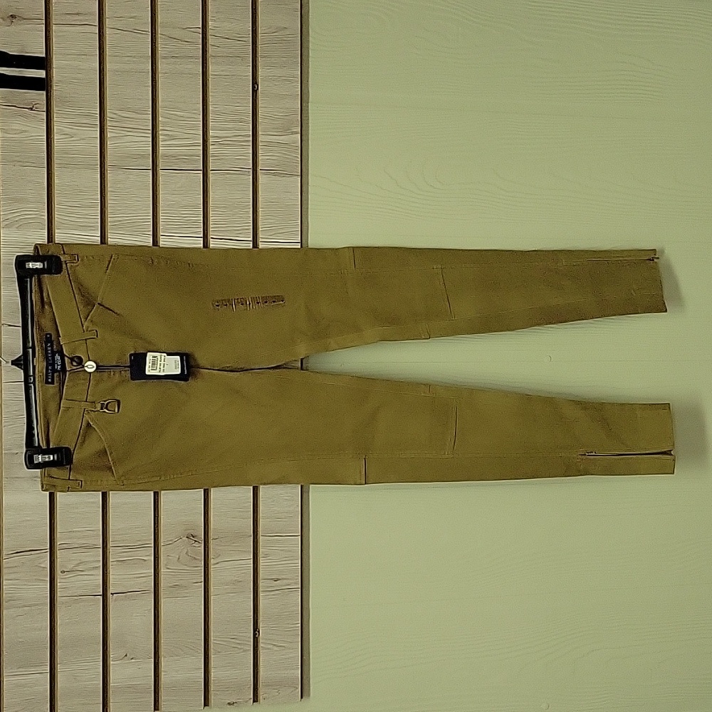 New with tags RalphLauren Sz 4 (fits 0-2) lamb Suede skinny pants